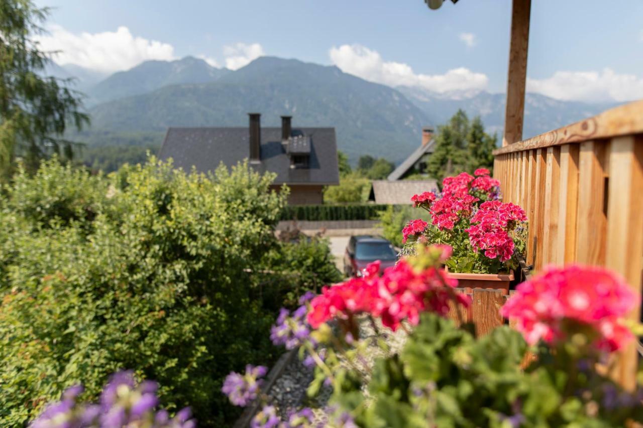 Apartments Vila Jelka Bohinji-tó Kültér fotó